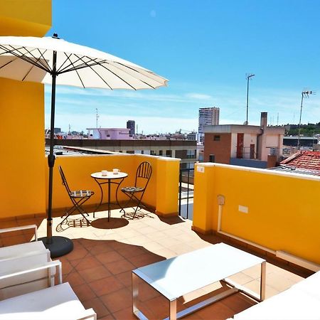 Rooftop Apartment With Three Terraces อาลิกันเต ภายนอก รูปภาพ