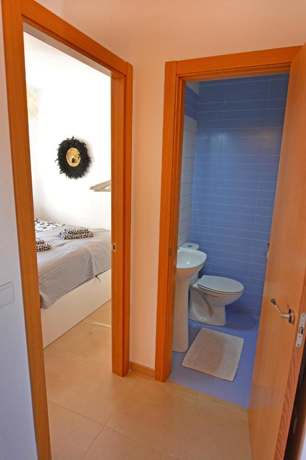 Rooftop Apartment With Three Terraces อาลิกันเต ภายนอก รูปภาพ
