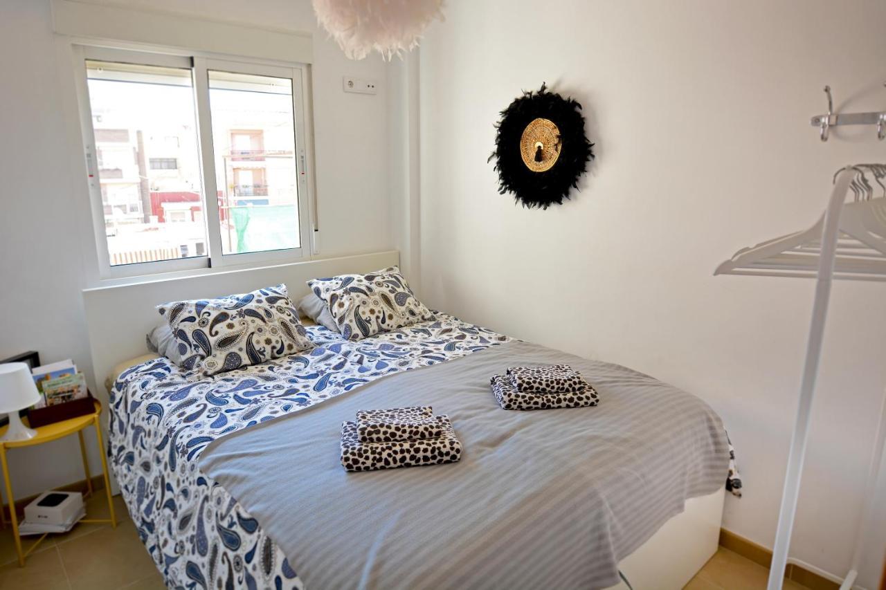 Rooftop Apartment With Three Terraces อาลิกันเต ภายนอก รูปภาพ