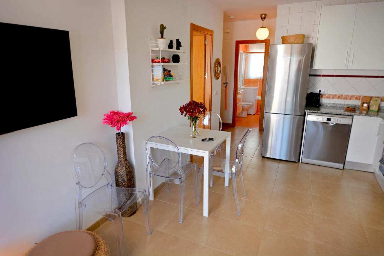 Rooftop Apartment With Three Terraces อาลิกันเต ภายนอก รูปภาพ